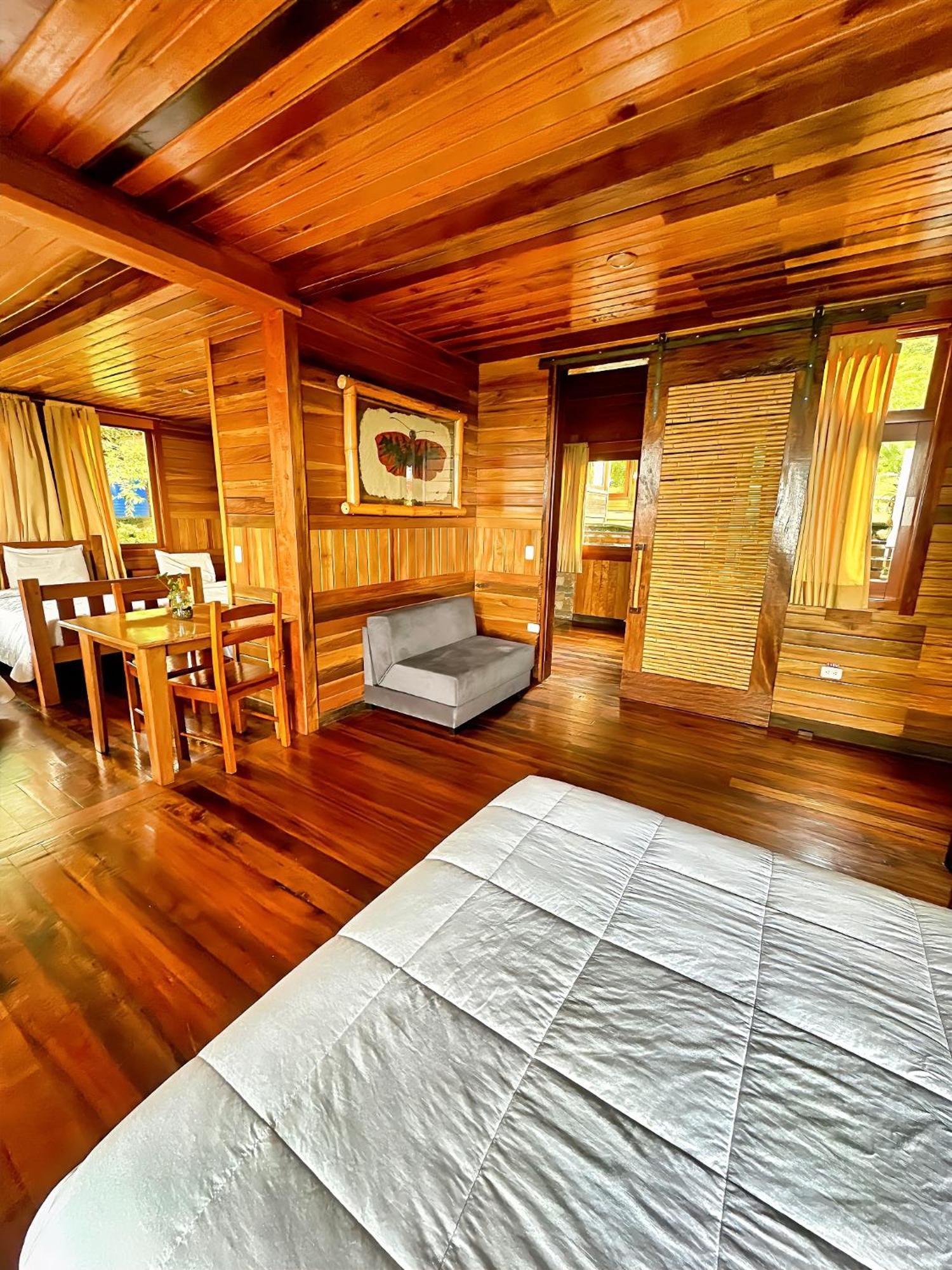 Heimatlos Amazon Lodge Puyo Buitenkant foto
